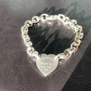 Tiffany & Co. Return to Tiffany Heart Tag Bracelet